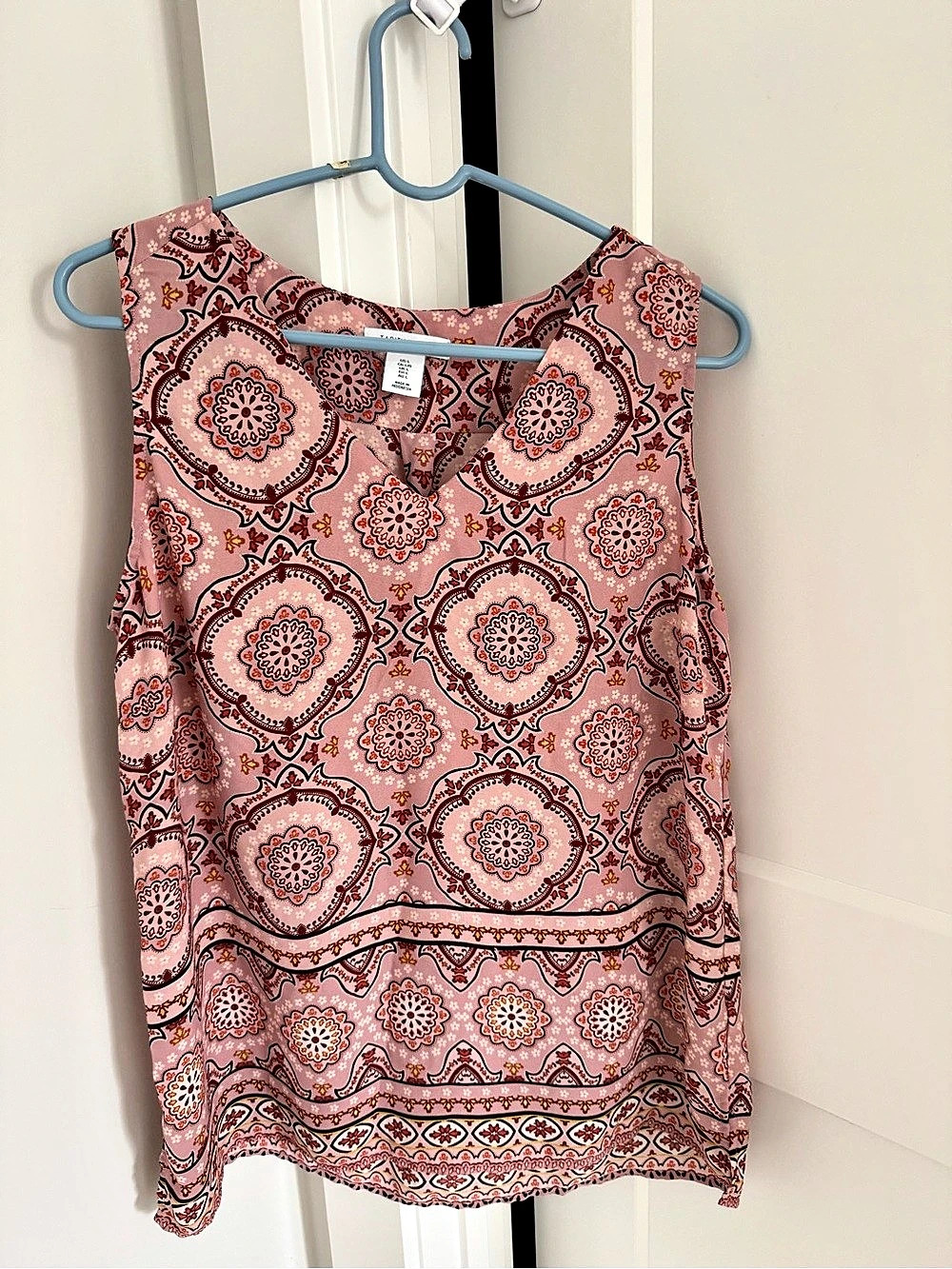 Tabitha Webb Paisley Tank Top in Pink & Red Size Large Like New